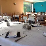 Hotel & Restaurant O Pervenches Chambéry