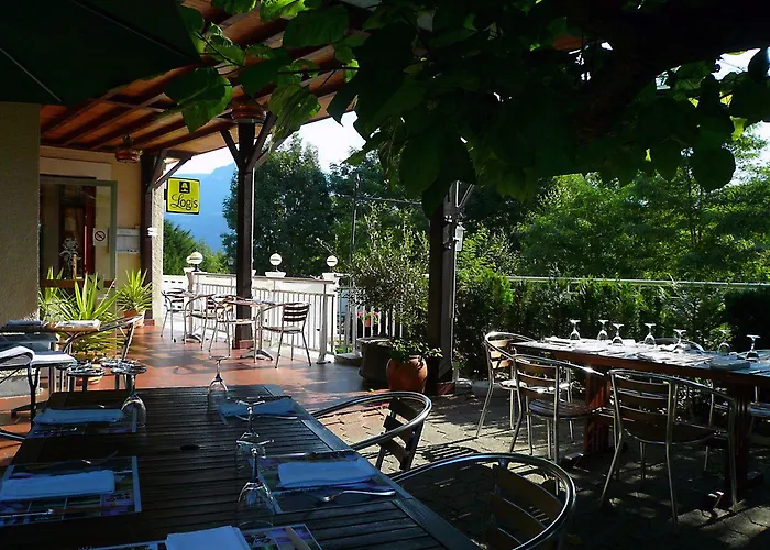 Otel & Restaurant O Pervenches