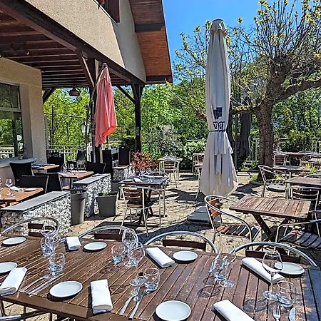 Hotel Spa&restaurant ô Pervenches Chambéry