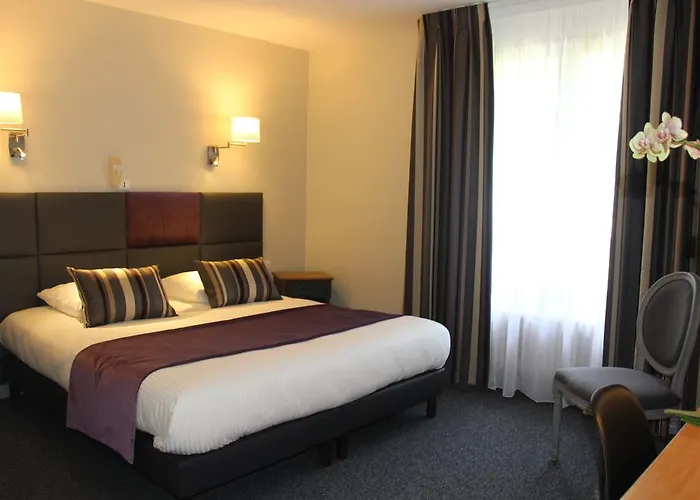 & Restaurant O Pervenches 3*